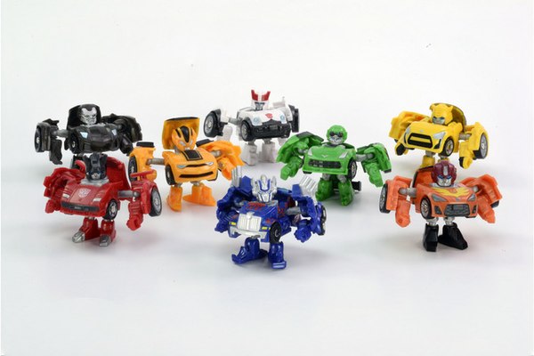 Takara Tomy  Clear Movie Bumblebee Q Transformers Toys R Us Exclusive Images  (2 of 2)